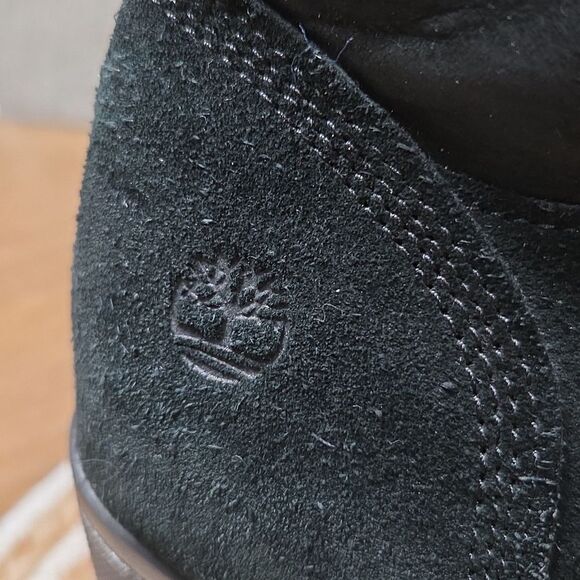 Timberland Womans Black Suede Heeled Booties, Size 6 - Picture 2 of 11